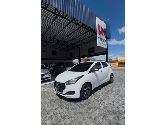 HYUNDAI HB20 1.0 COMFORT 12V FLEX 4P MANUAL HYUNDAI HB20 1.0 COMFORT 12V FLEX 4P MANUAL